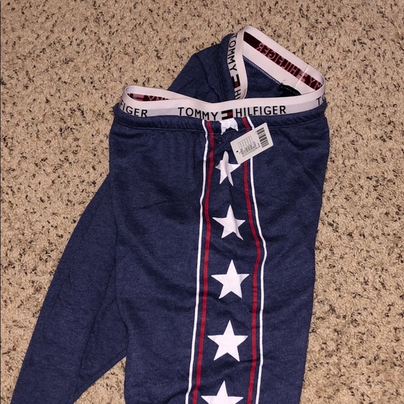 Tommy Hilfiger joggers - Picture 4 of 4